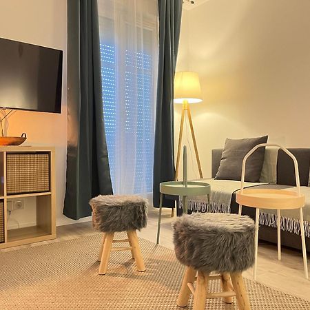 Studio Bienvenue - Louez L'Esprit Libre ! Бюссі-Сен-Жорж Екстер'єр фото